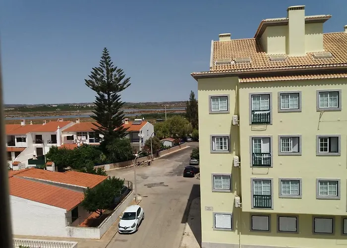 T1 - Estrela Do Mar شقة